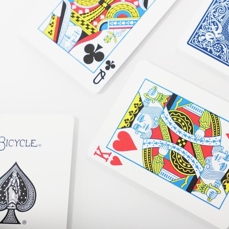 Bicycle Prestige Plastic Playing Cards with Premium Carrying Case (Blue)