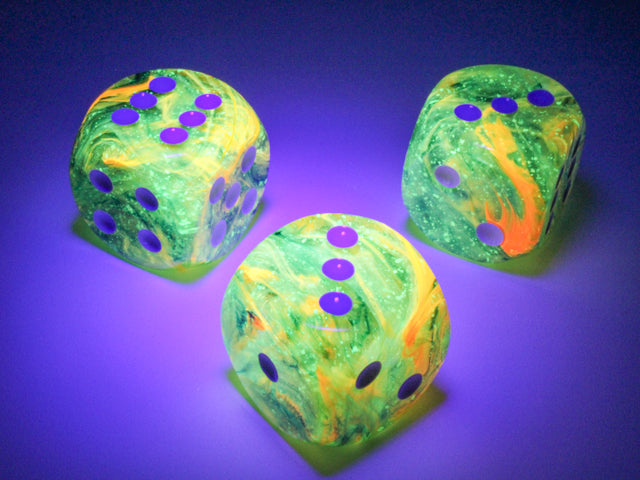 Nebula Spring/white Luminary 30mm d6 dice w/pips (Single D6)