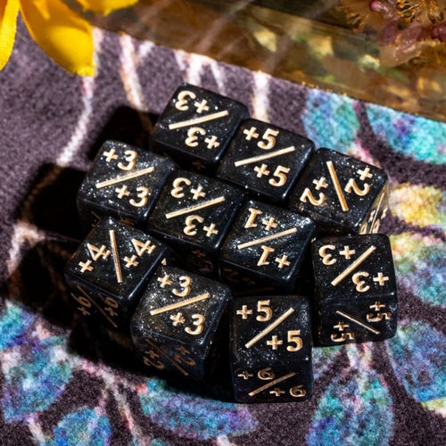 Black Glitter MTG Positive Counter Dice (12mm Single)