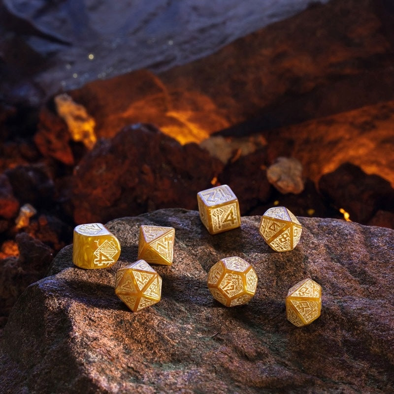 Dwarven Modern Dice Set: Gold