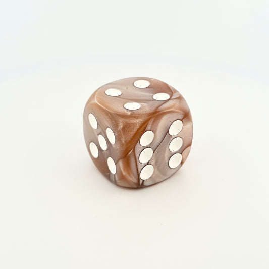 Deluxe Marbelized Tan (Chessex Off Colour 35mm D6)