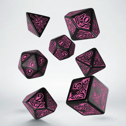 Call of Cthulhu 7th Edition - Black & magenta Dice Set